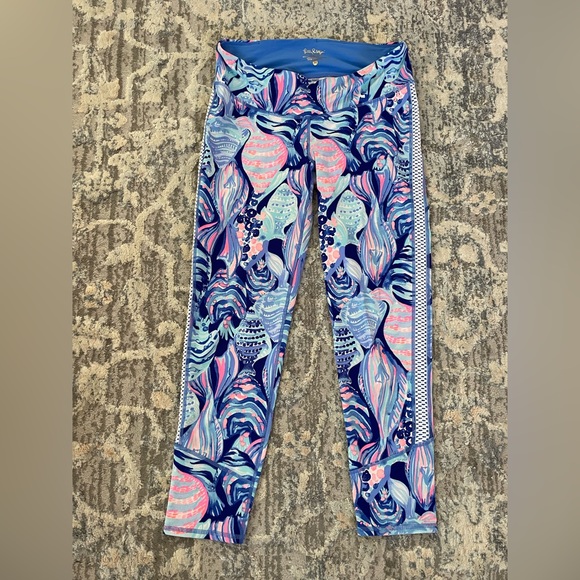 Lilly Pulitzer Pants - Lilly Pulitzer Women’s Medium Luxletic Tamara legging in Twilight Blue Scale Up
